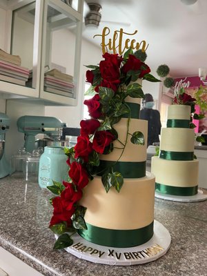 CakesAndCurls by null