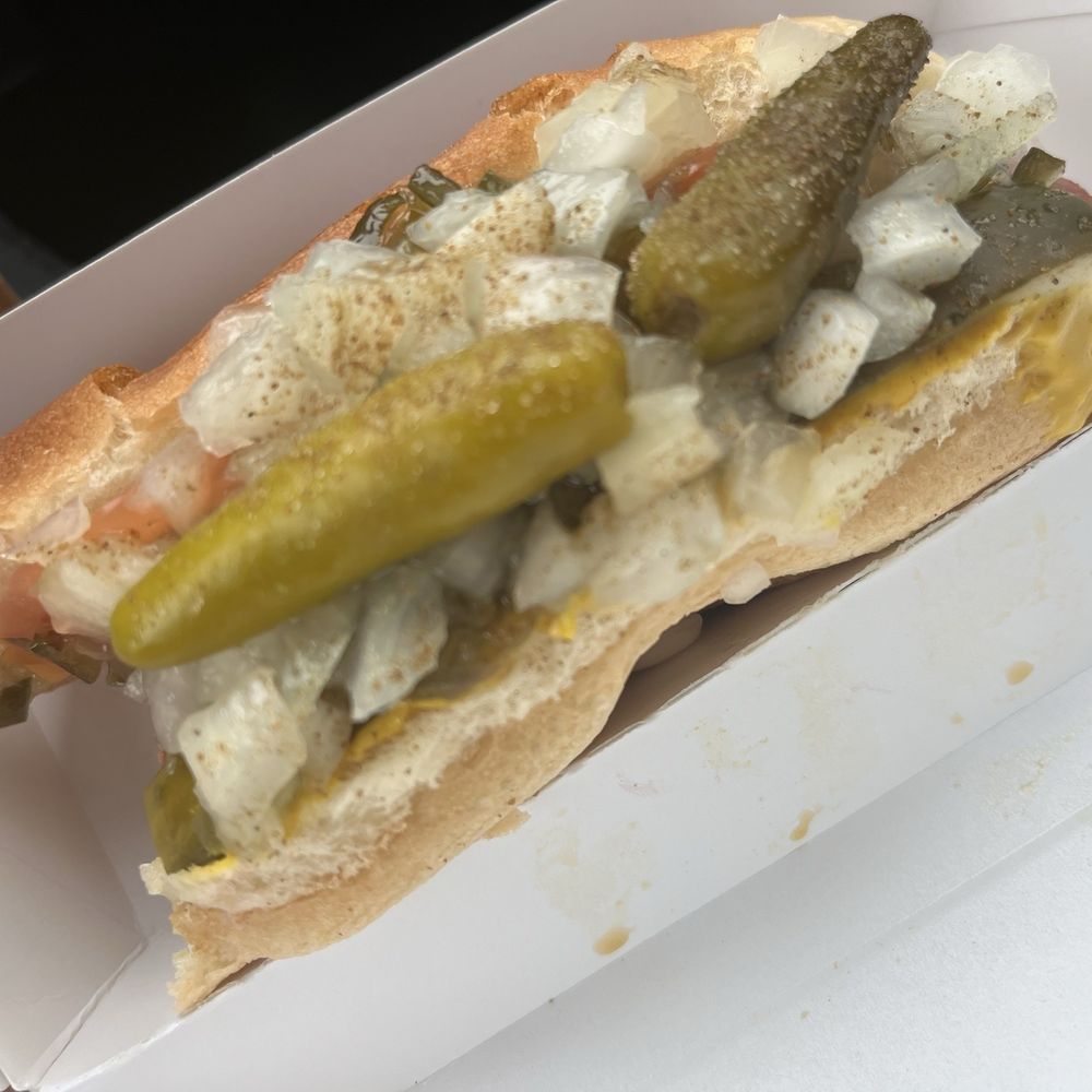 Wienerschnitzel - Chicago dog - Fast Food Near Me - Omaha, Nebraska