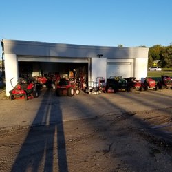 Hard Knocks Small Engine Repair