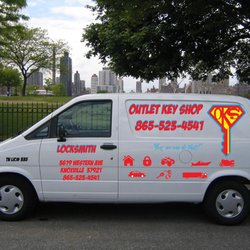 Outlet Key Shop - Our Service vehicles are clearly marked for your piece of mind.