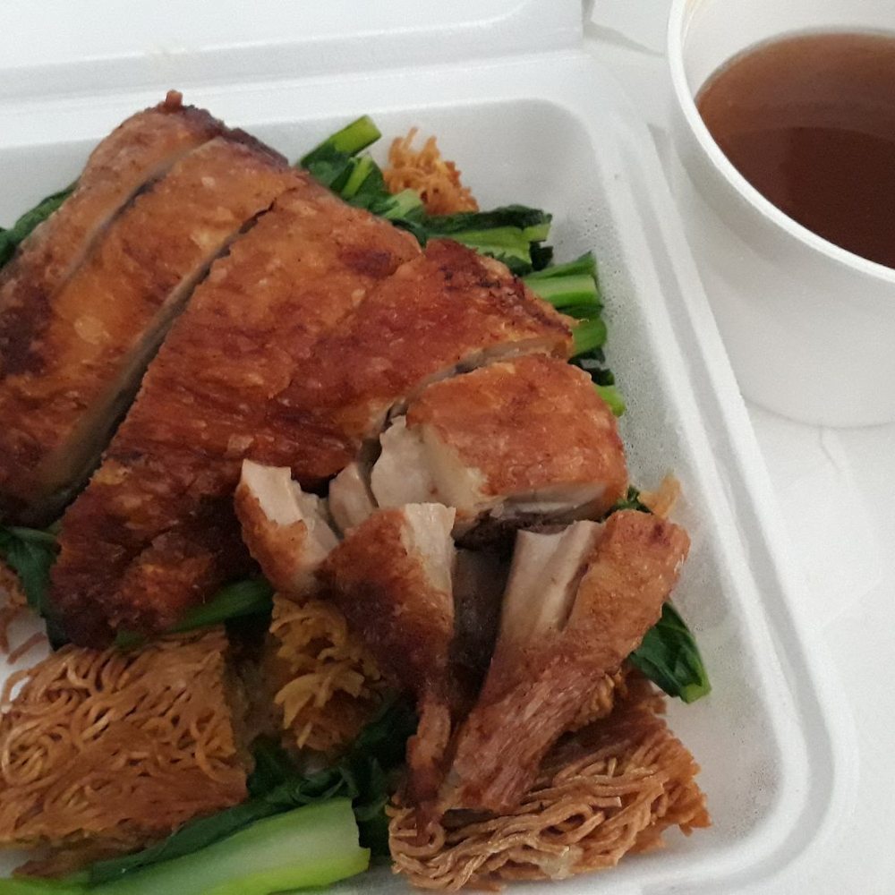 Lobster King - Oyster sauce chicken cake noodles. Lunch special. $10.95 - Seafood Near Me - Honolulu, Hawaii Lobster King - Oyster sauce chicken cake noodles. Lunch special. $10.95 - Seafood Near Me - Honolulu, Hawaii