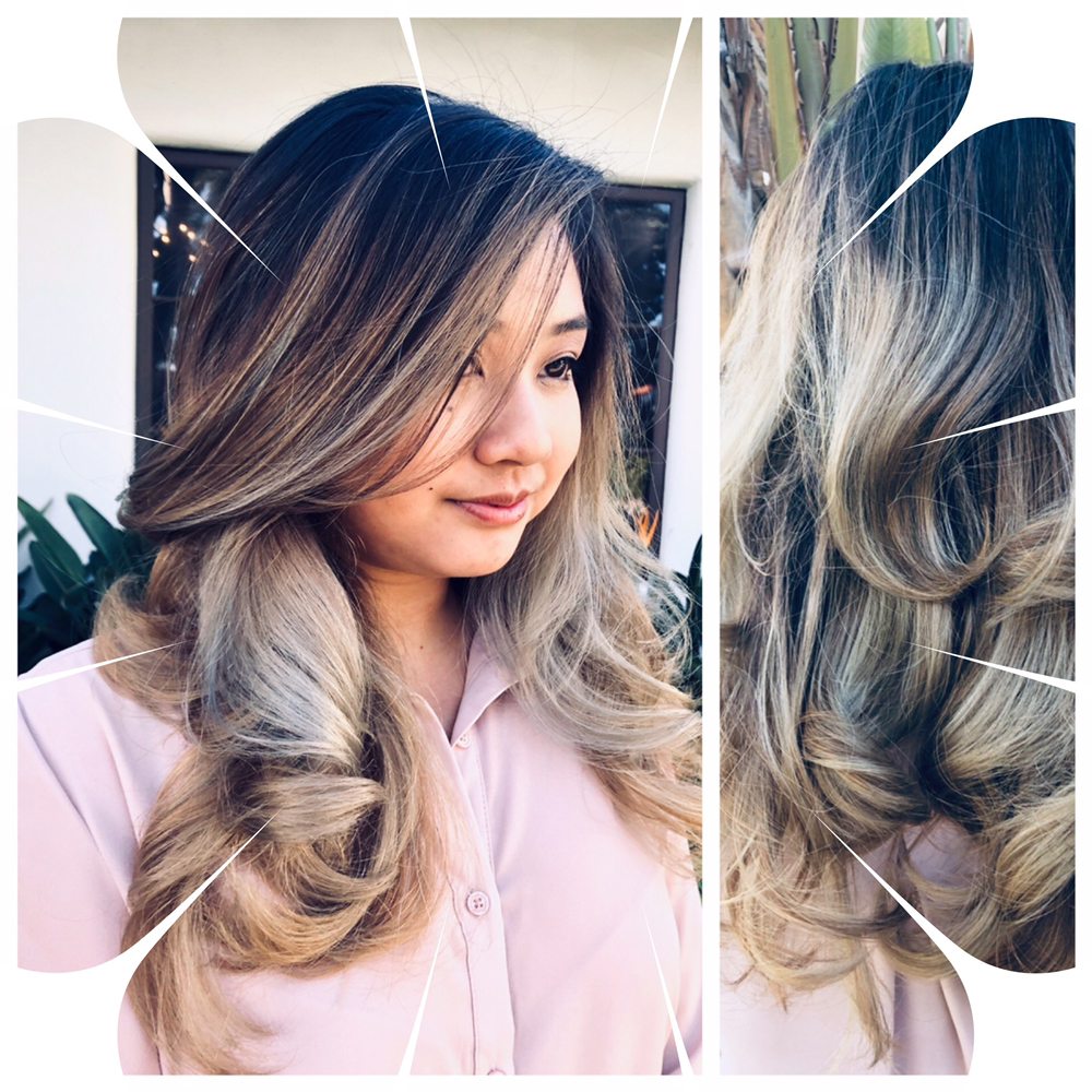Styles By Carmela Logo