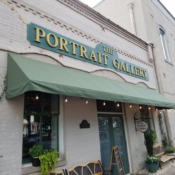 Portrait Gallery Restaurant - Cocktail Bars Near Me - Matthews, North Carolina Portrait Gallery Restaurant - Cocktail Bars Near Me - Matthews, North Carolina