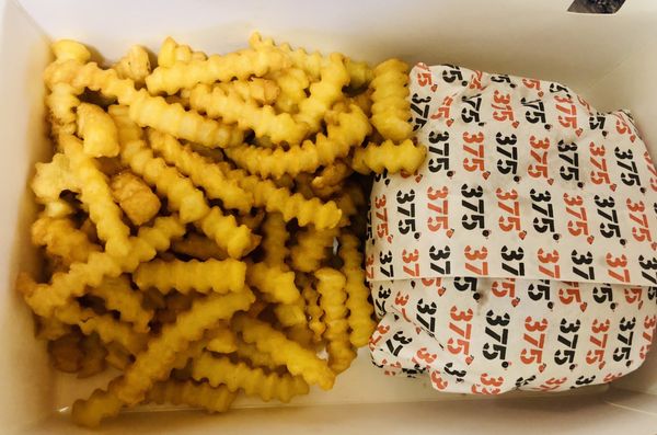 375° Chicken 'n Fries by null