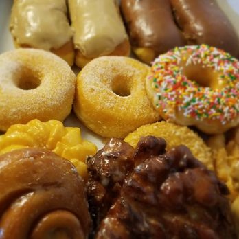 Yankee Doodle Donuts - Chocolate/Maple bars, sugar, frosted w/sprinkles, old fashioned, buttermilk, curlers, apple fritters, cinnamon rolls. - Donuts Near Me - Hemet, California