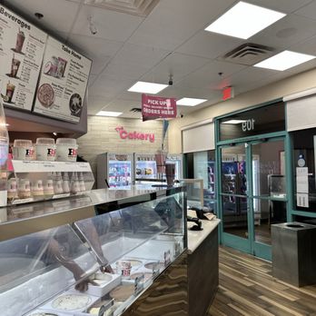 Baskin-Robbins - Ice Cream & Frozen Yogurt Near Me - Las Vegas, Nevada Baskin-Robbins - Ice Cream & Frozen Yogurt Near Me - Las Vegas, Nevada