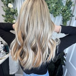 Valor Salon