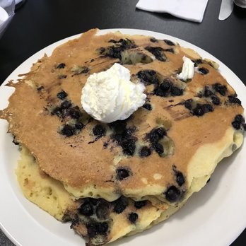 Dad's Restaurant - Blueberry pancakes - Diners Near Me - Wallingford, Connecticut