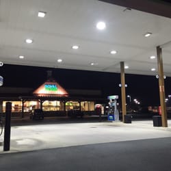Royal Farms - New and clean!