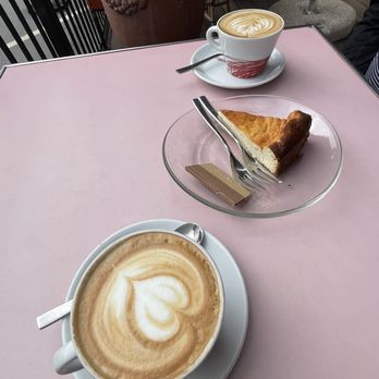 Cafe Venetia - Coffee & Tea Near Me - Palo Alto, California