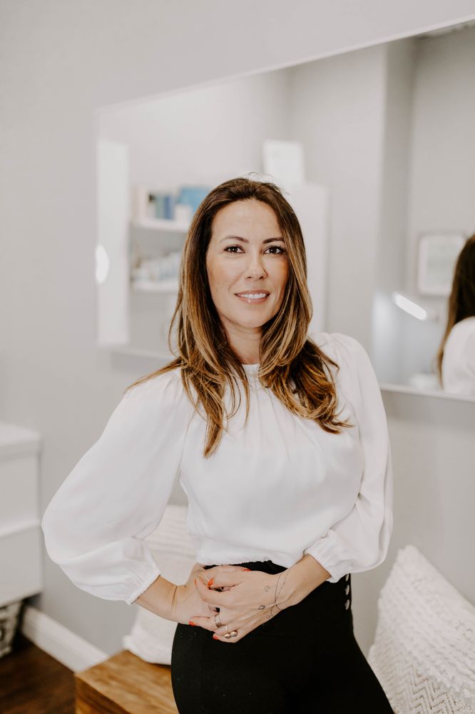 La Jolla Beauty Bar Logo