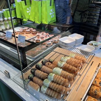 Naisnow Tea and Bakery - Other pastries - Bubble Tea Near Me - Flushing, New York