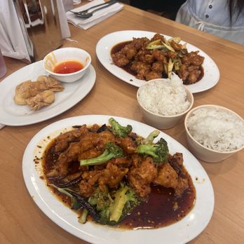 Sui Yep Cafe - Cantonese Near Me - Saint Paul, Minnesota Sui Yep Cafe - Cantonese Near Me - Saint Paul, Minnesota