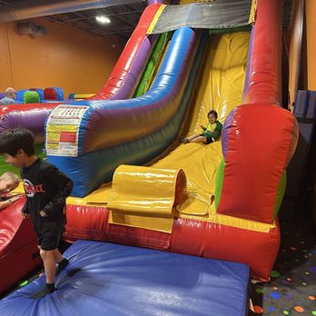Pump It Up Eden Prairie - Party & Event Planning Near Me - Eden Prairie, Minnesota