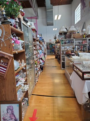 Pink Elephant Antique Mall by null