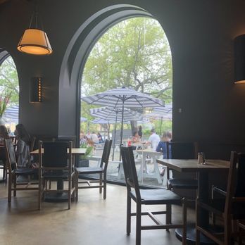 Down On Grayson - Inside - New American Near Me - San Antonio, Texas