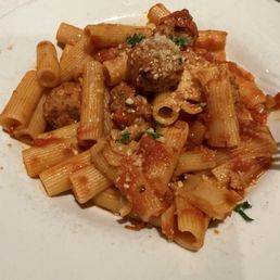 Spaghetti, sub rigatoni noodles Spaghetti, sub rigatoni noodles