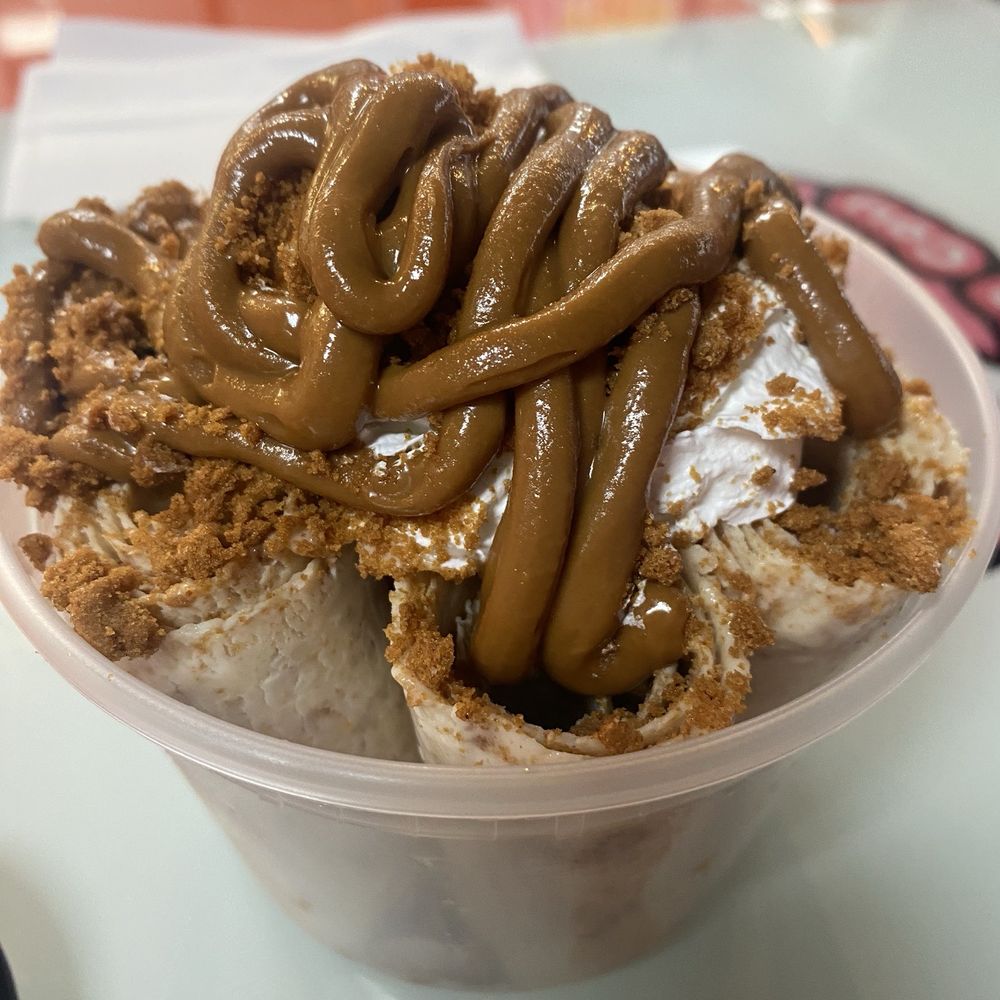 Freezing Cow OKC - Biscoff Bomb-with horchata-insanely good combo - Ice Cream & Frozen Yogurt Near Me - Oklahoma City, Oklahoma