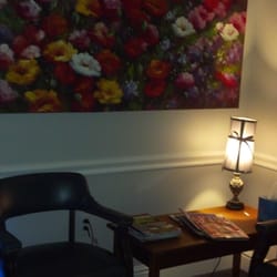 Keep In Touch Wellness Center - Reception area (Fox Chapel location)
