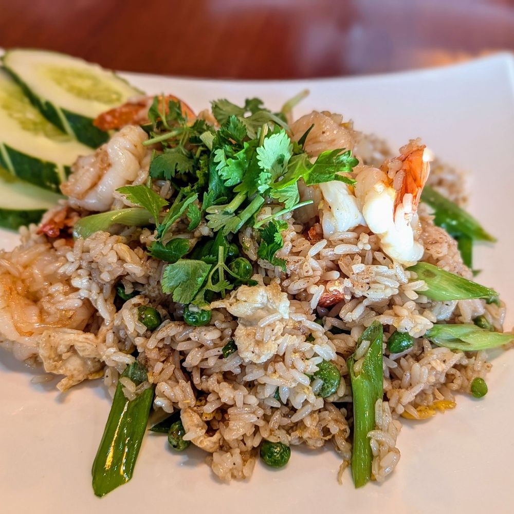 Xay’s Kitchen - Kao pad (fried rice) with shrimp - Laotian Near Me - Orange, Connecticut Xay’s Kitchen - Kao pad (fried rice) with shrimp - Laotian Near Me - Orange, Connecticut