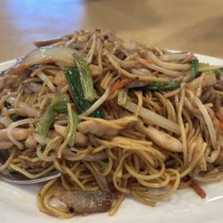 Noodles with Chicken & BBQ Pork (18.95): a decent noodle dish!