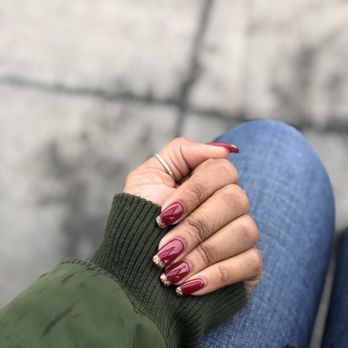 Rainier Nails & Spa - Nail Salons Near Me - Puyallup, Washington