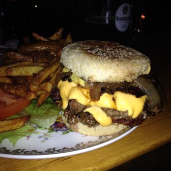 The Bird - Burgers Near Me - Berlin, BE The Bird - Burgers Near Me - Berlin, BE