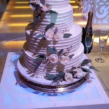 Van's Bakery - My pretty wedding cake! May 2022. - Bakeries Near Me - Garden Grove, California Van's Bakery - My pretty wedding cake! May 2022. - Bakeries Near Me - Garden Grove, California