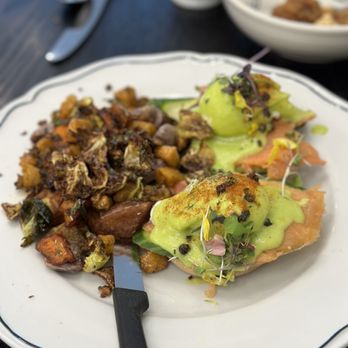 Sweet Maple - Hemmingway - Breakfast & Brunch Near Me - Cupertino, California Sweet Maple - Hemmingway - Breakfast & Brunch Near Me - Cupertino, California
