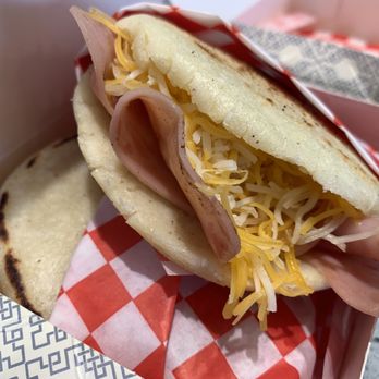 Mi Venezuela - The ham and cheese arepa is so yummy ! I enjoyed this for a light breakfast option. Can't wait to try another flavor next week! - Venezuelan Near Me - Vernon, California