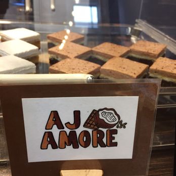 S'mores Amore - Desserts Near Me - Norfolk, Virginia S'mores Amore - Desserts Near Me - Norfolk, Virginia