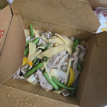 Lao Thai Kitchen - Pork larb - Thai Near Me - Albany, California