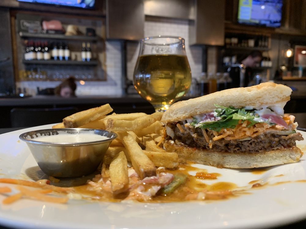 PIPELINE CRAFT TAPS & KITCHEN 206 Photos & 295 Reviews 320 N Mt