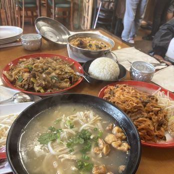KB's Thai Hut - Laotian Near Me - Sacramento, California KB's Thai Hut - Laotian Near Me - Sacramento, California