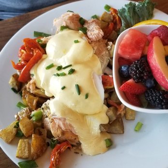 McKay Cottage Restaurant - Salmon hash - American Near Me - Bend, Oregon