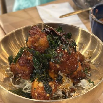 Manaao - Chicken wings with basil sauce - Thai Near Me - Tustin, California