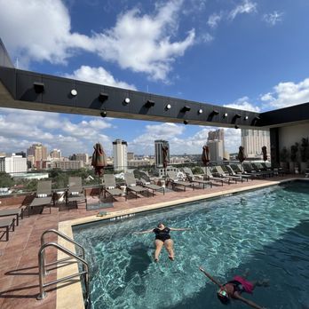 Kimpton Santo - So beautiful - Hotels Near Me - San Antonio, Texas