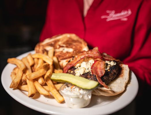 Frankie's Bar & Grill by null