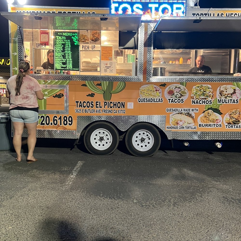 Tacos El Pichon - Their taco truck on Ashlan/Fresno - Food Trucks Near Me - Fresno, California Tacos El Pichon - Their taco truck on Ashlan/Fresno - Food Trucks Near Me - Fresno, California