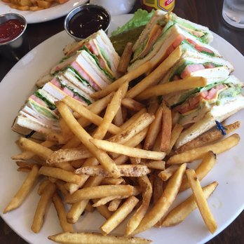 Brunch Cafe-Roselle - Club sandwich with crispy fries! The fries were bomb - Breakfast & Brunch Near Me - Roselle, Illinois