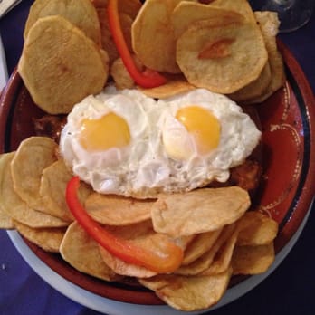 Nova Lisboa Resturant - plate of chips and eggs - Portuguese Near Me - London, Ontario Nova Lisboa Resturant - plate of chips and eggs - Portuguese Near Me - London, Ontario