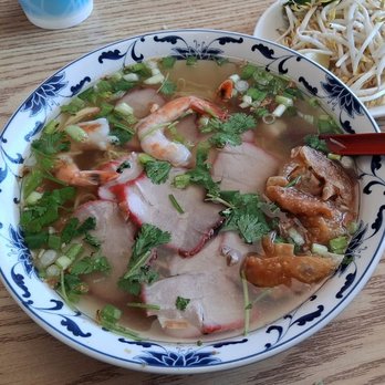 3 Sisters Restaurant - Wonton Soup... - Chinese Near Me - Spokane Valley, Washington 3 Sisters Restaurant - Wonton Soup... - Chinese Near Me - Spokane Valley, Washington