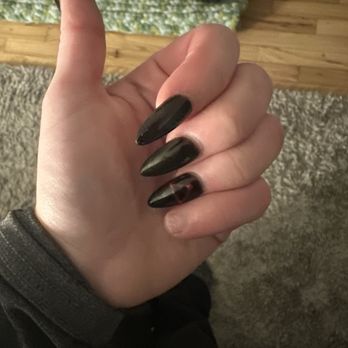 THE NAIL NOOK - Updated October 2025 - Lawrence, Kansas