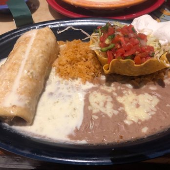 Mi Pueblo - Chicken chimichanga - Mexican Near Me - Pontotoc, Mississippi Mi Pueblo - Chicken chimichanga - Mexican Near Me - Pontotoc, Mississippi