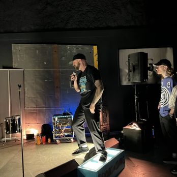 Live At Madrid's - Broadwing - Music Venues Near Me - Portland, Maine Live At Madrid's - Broadwing - Music Venues Near Me - Portland, Maine