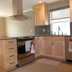 Paul's Custom Cabinets & Woodworking