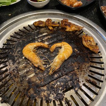 Jong Ga House - Cooking some shrimps shrimp - Korean Near Me - Oakland, California