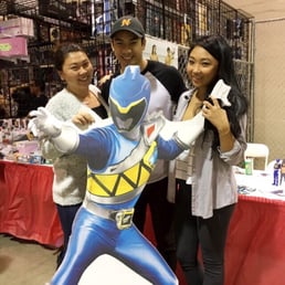 Met yoshi from the power rangers Dino charge movie.