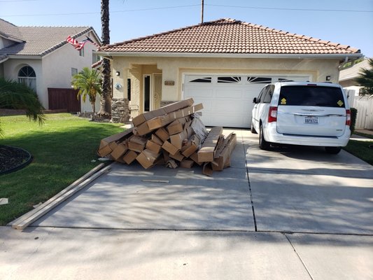 Curbside pick up's available to save you some money! - customer works from home and had a big shipment of supplies delivered , but had no where to put the boxes after. so of course we came in and hauled it away .
not every pick up is a clean out. Curbside pick up's available to save you some money! - customer works from home and had a big shipment of supplies delivered , but had no where to put the boxes after. so of course we came in and hauled it away .
not every pick up is a clean out.