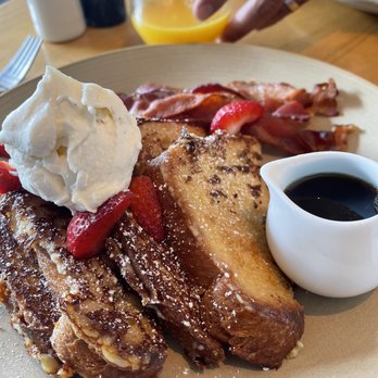 Mad & Vin - French Toast - New American Near Me - Solvang, California Mad & Vin - French Toast - New American Near Me - Solvang, California